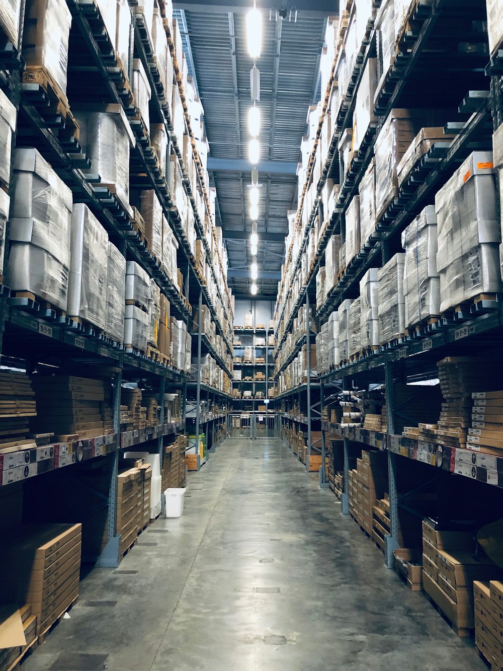 Ecommerce & Warehousing